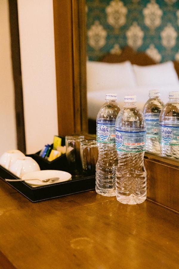 Aranya Boutique Hotel Катманду Экстерьер фото