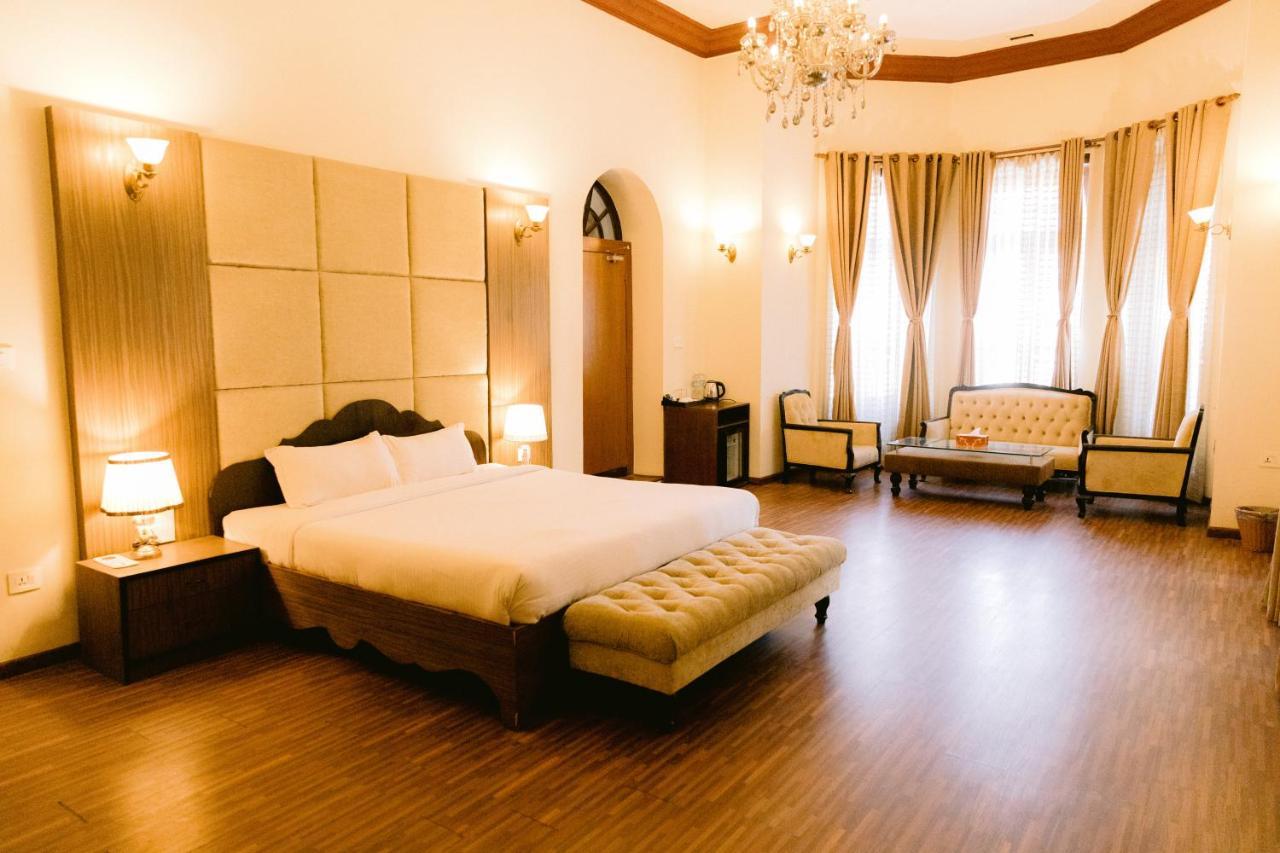 Aranya Boutique Hotel Катманду Экстерьер фото
